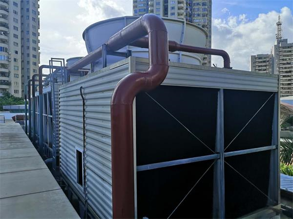 玻璃鋼冷卻塔是怎么進行保暖的？