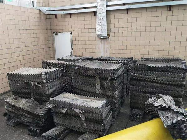 閉式冷卻塔的應用范圍介紹(橫流式閉式冷卻塔)