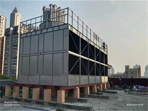 選擇方形<font color='red'>冷卻塔填料</font>時應考慮哪幾方面?(節能型無填料方形冷卻塔供應商)