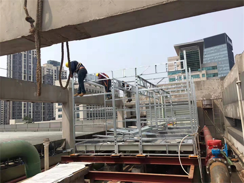 定期維護冷卻塔電機的重要性(冷卻塔檢修護欄必須安