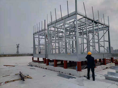 閉式冷卻塔的工作運行方式介紹(閉式冷卻塔工作原理)