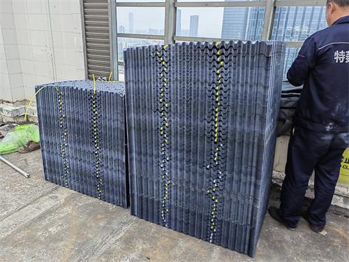 玻璃鋼冷卻塔廠家淺析冷卻塔破裂的原因及措施(大型