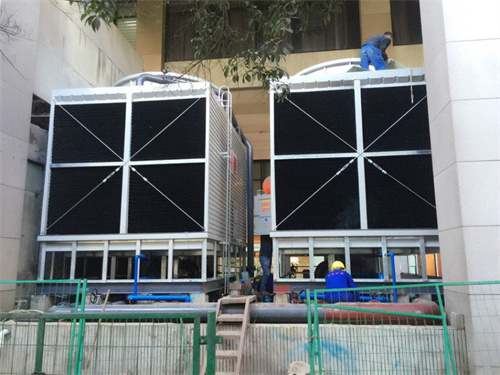 開式冷卻塔中水蒸氣壓力對空氣性質影響